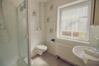  Haus Leuchtturm - Ebbe Krummhörn - Badezimmer