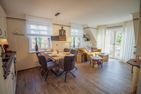  Up Besöök - Rapsblüte mit Infrarotsauna Krummhörn - Wohnzimmer
