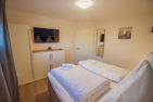  Ferienhaus Weitblick Krummhörn - Schlafzimmer