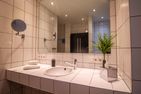  Architektenhaus am Pewsumer Tief Krummhörn - Badezimmer