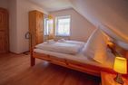  Haus Leuchtturm - Flut Krummhörn - Schlafzimmer