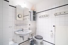  Erholungsnest Neustadt in Holstein - Badezimmer