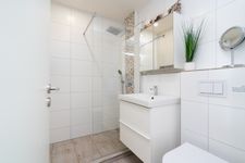 Panoramic Studio Sunrise – Zur Begrüßung ein traumhafter Meerblick Sierksdorf - Badezimmer