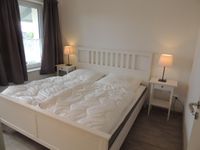  Ferienwohnung Hafen Carolinensiel - Schlafzimmer