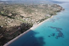 Peroulia Beach