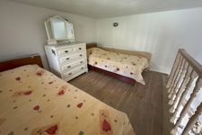 Schlafempore über dem Wohnzimmer