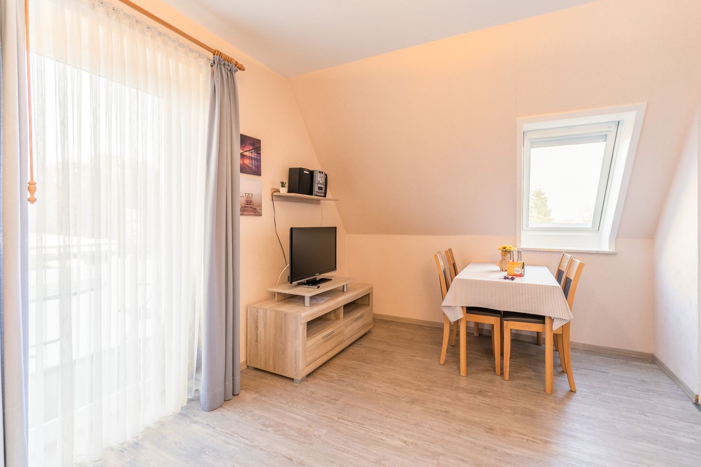 Am Altenhof Whg. 8 - Wohnzimmer