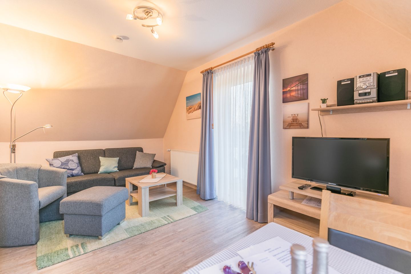 Am Altenhof Whg. 8 -  Wohnzimmer