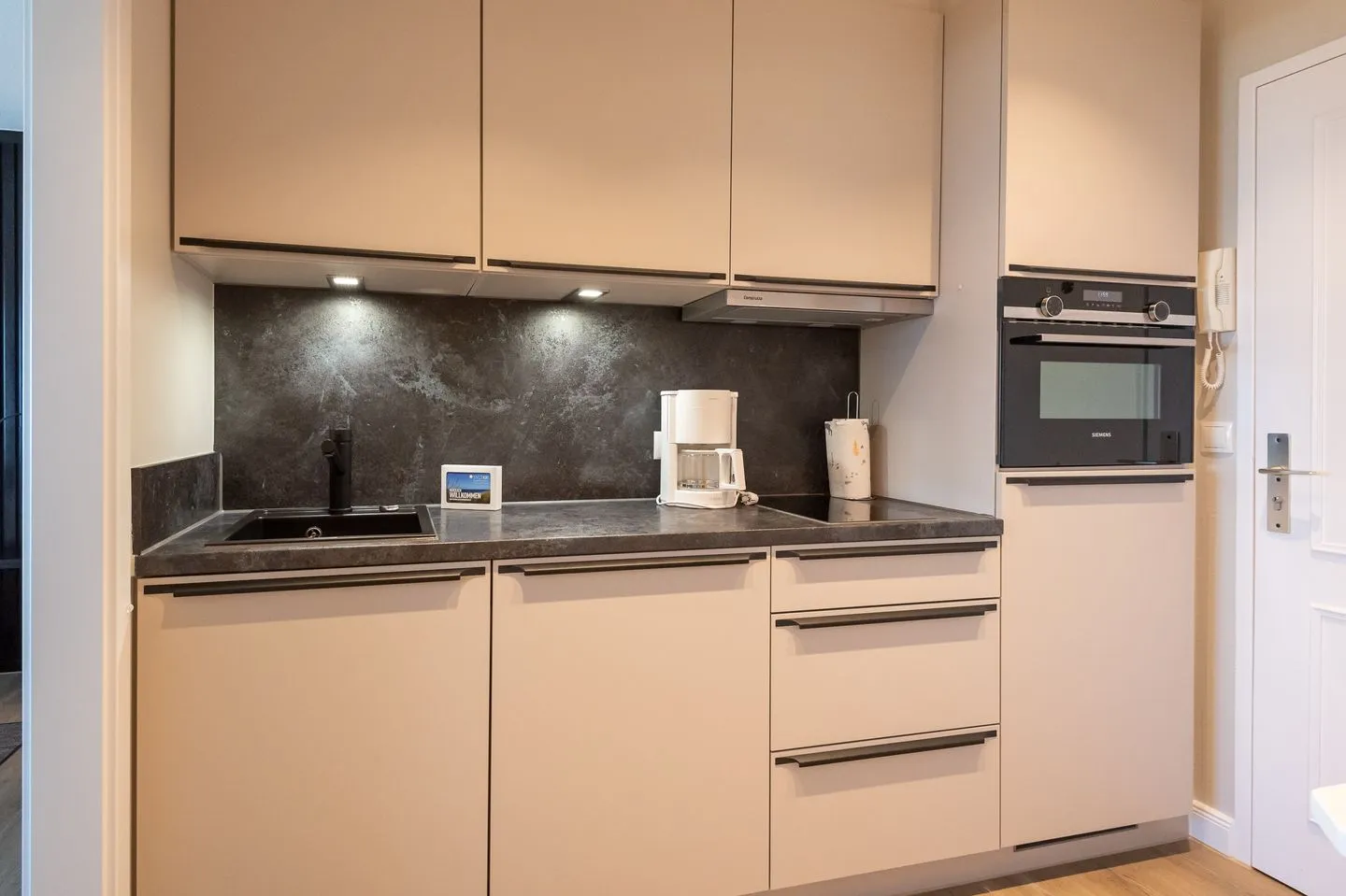Meerblick - Logenplatz 64 Wenningstedt - Küche / Küchenzeile