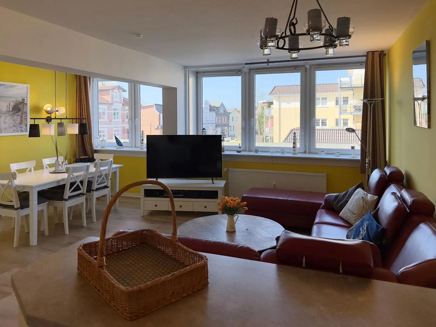 Haus Nordenlicht Ferienwohnung „Willkommen bei den Hartmanns" Wittdün auf Amrum - Wohnzimmer der Ferienwohnung "Willkommen bei den Hartmanns" in Wittdün auf Amrum