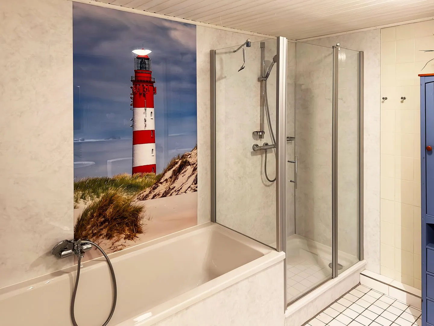 Haus Nordenlicht Ferienwohnung „Willkommen bei den Hartmanns" Wittdün auf Amrum - Badezimmer der Ferienwohnung "Willkommen bei den Hartmanns" in Wittdün auf Amrum