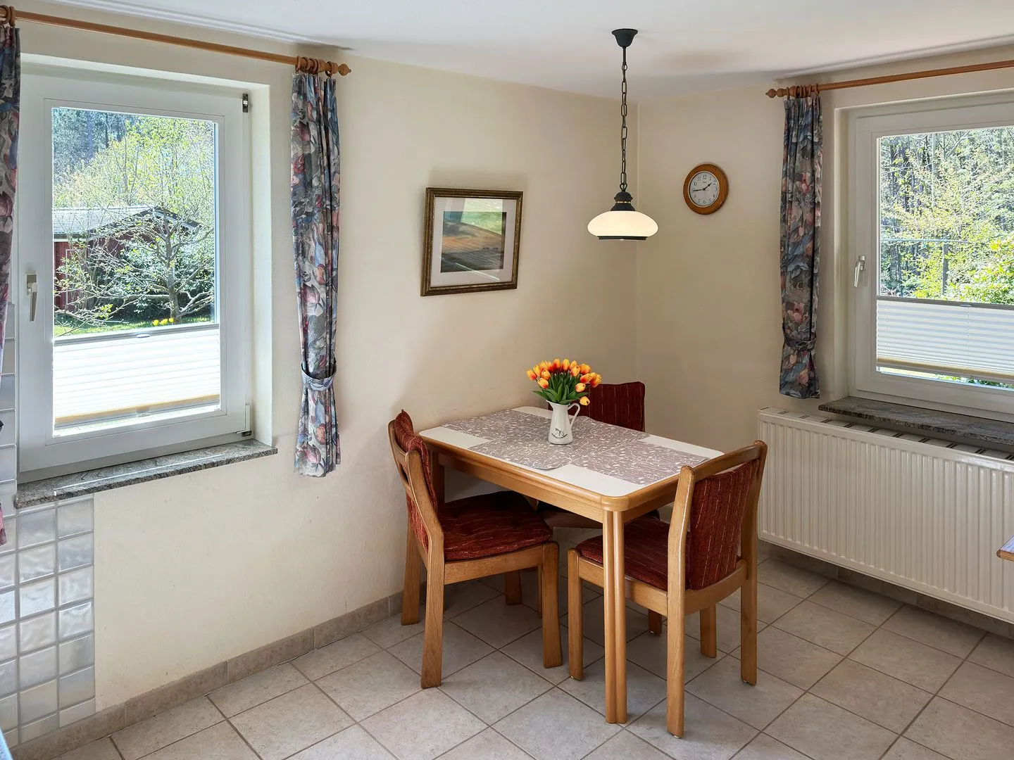 Haus *Üüs Aran* Ferienwohnung *Üüs Aran 4* Süddorf auf Amrum - Essbereich in der Ferienwohnung Üüs Aran 4 in Süddorf auf Amrum