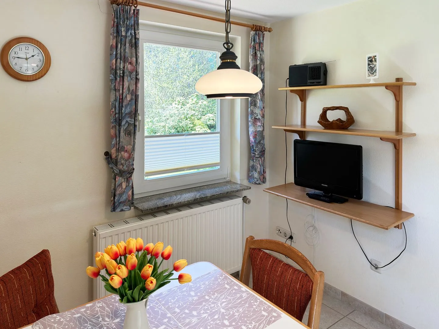 Haus *Üüs Aran* Ferienwohnung *Üüs Aran 4* Süddorf auf Amrum - Essbereich in der Ferienwohnung Üüs Aran 4 in Süddorf auf Amrum