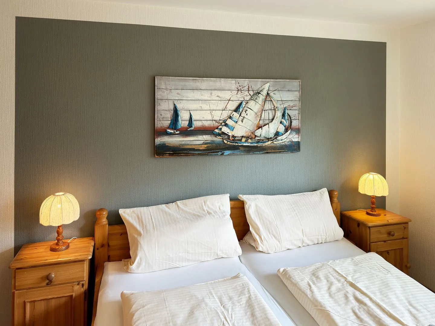 Haus *Üüs Aran* Ferienwohnung *Üüs Aran 4* Süddorf auf Amrum - Schlafzimmer in der Ferienwohnung Üüs Aran 4 in Süddorf auf Amrum