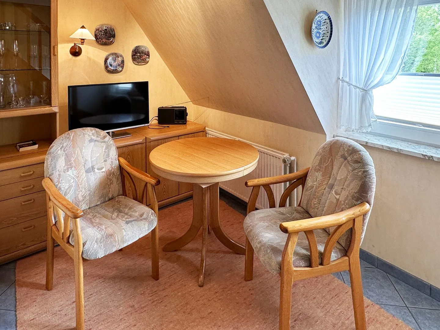 Haus *Üüs Aran* Ferienwohnung *Üüs Aran 6* Süddorf auf Amrum - Essbereich in der Ferienwohnung Üüs Aran 6 in Süddorf auf Amrum