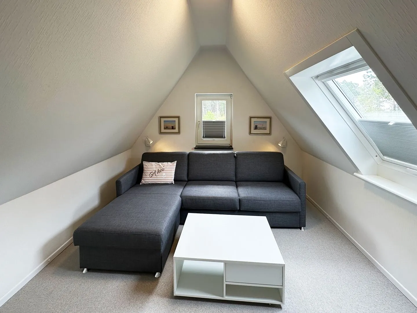 Haus *Üüs Aran* Ferienwohnung *Üüs Aran 6* Süddorf auf Amrum - Wohnzimmer in der Ferienwohnung Üüs Aran 6 in Süddorf auf Amrum