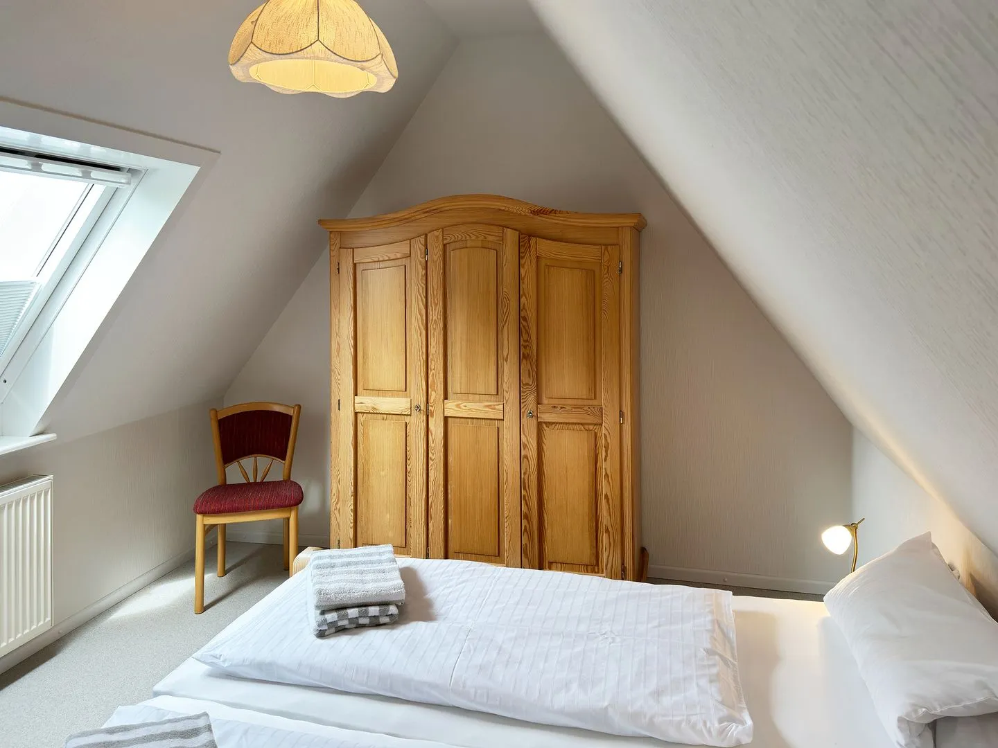 Haus *Üüs Aran* Ferienwohnung *Üüs Aran 6* Süddorf auf Amrum - Schlafzimmer in der Ferienwohnung Üüs Aran 6 in Süddorf auf Amrum