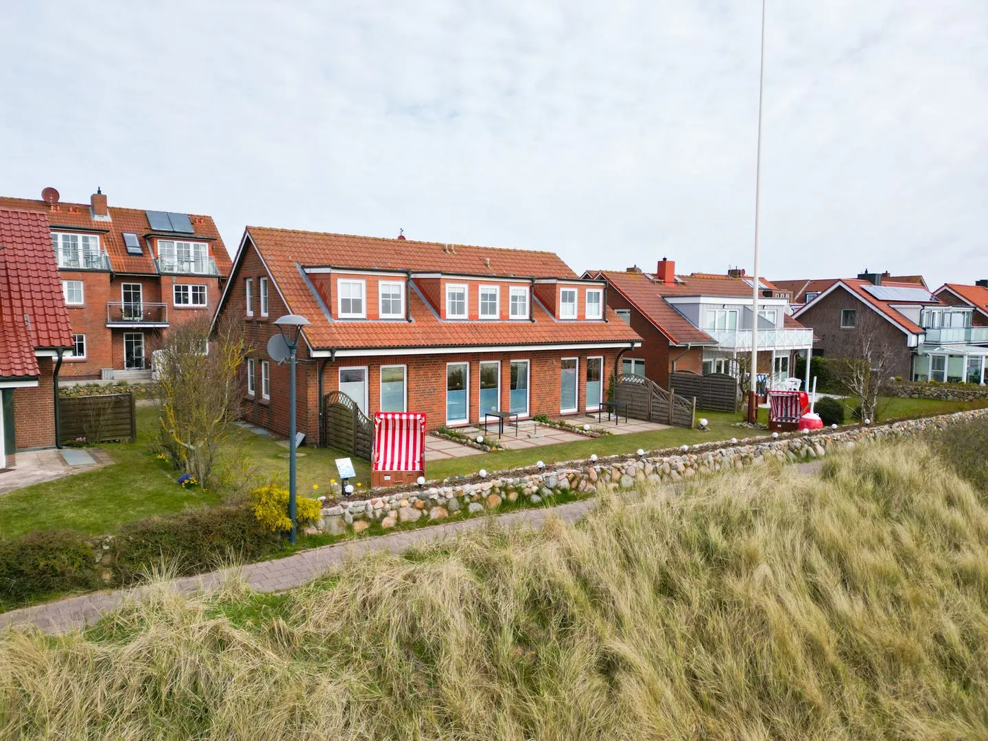 Haus *Südspitze 34* Ferienwohnung „Südspitze 34/25 - Schlieter" Wittdün auf Amrum - Hauptansicht