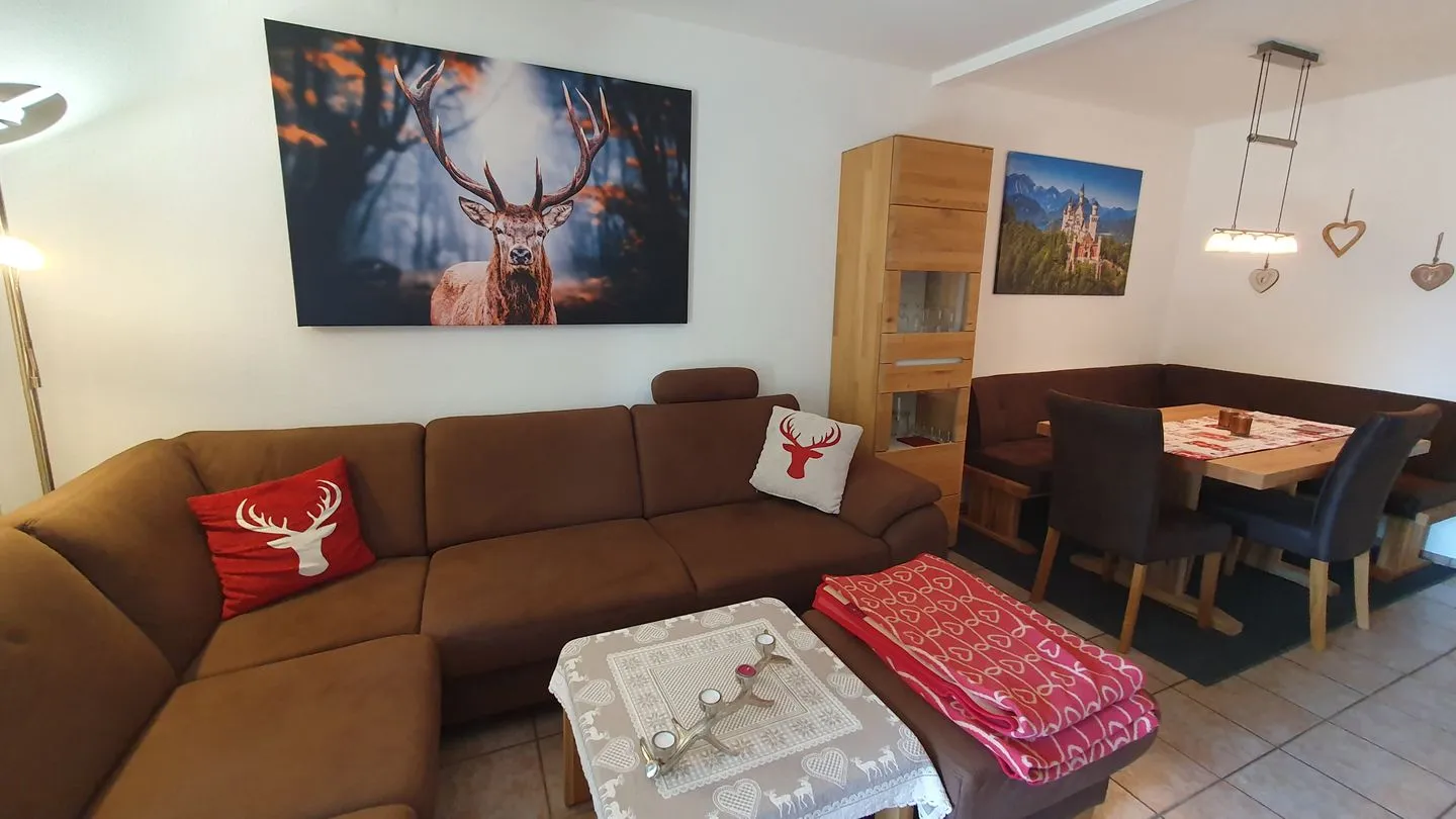 Feriendorf Hochbergle Haus 131 Lechbruck am See - Wohnzimmer