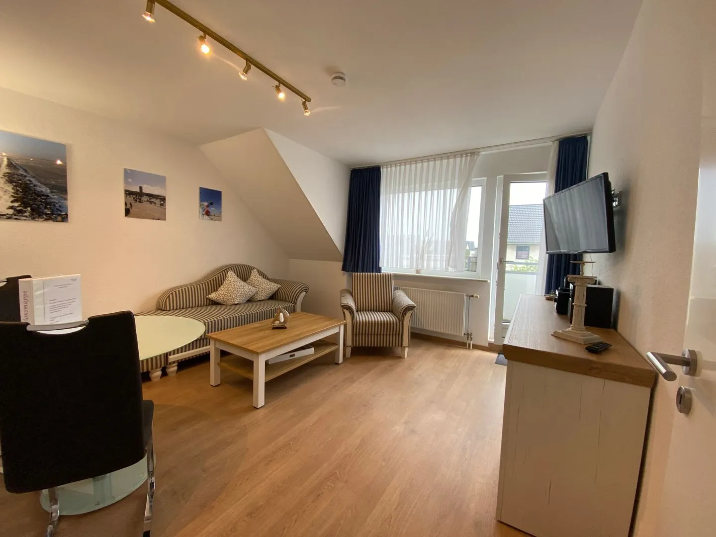 Haus Dithmarschen Wohnung 11 Büsum - Wohnzimmer