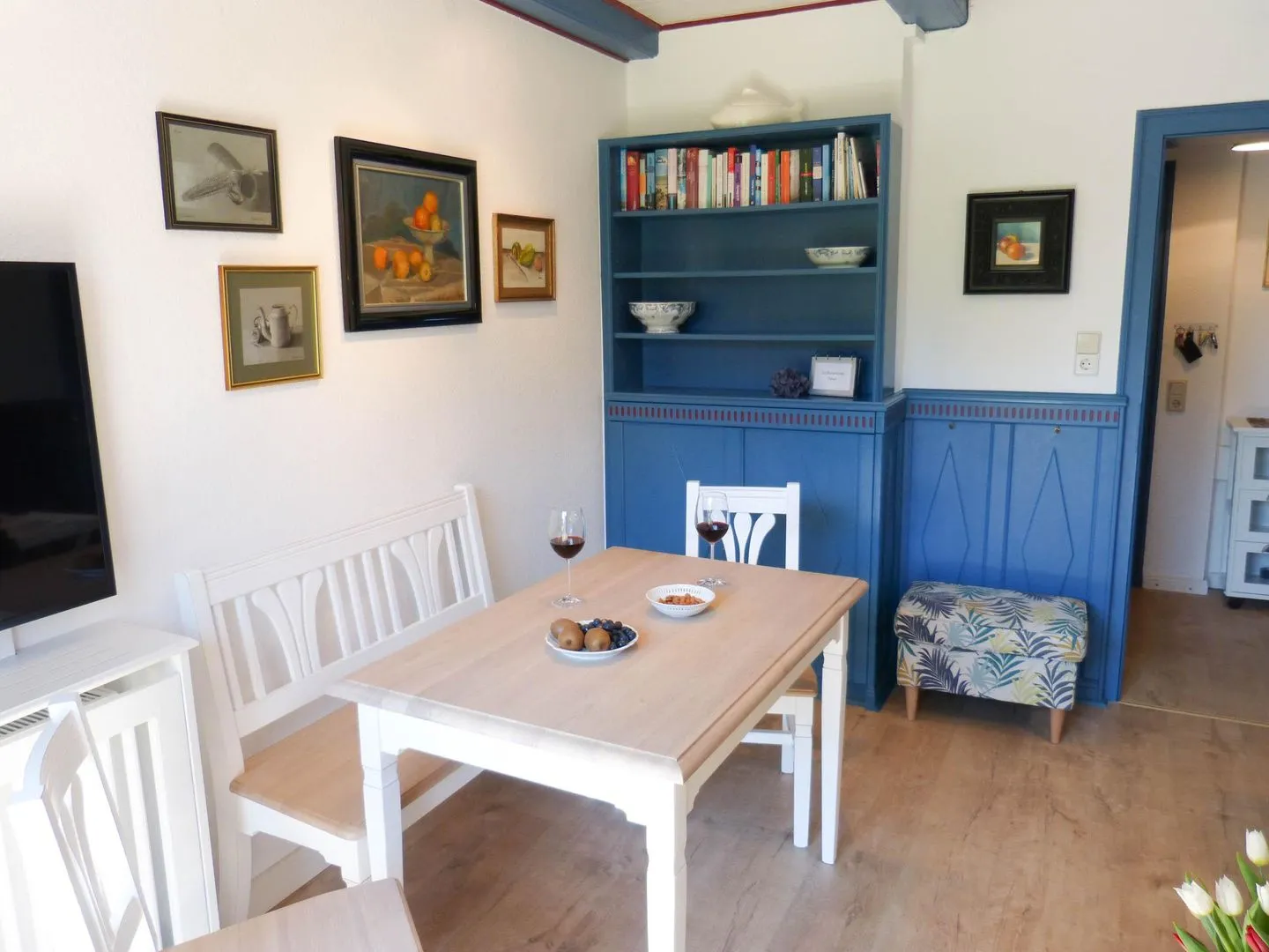 Haus Pesel Ferienwohnung *Reetblick* Norddorf auf Amrum - Esstisch im Wohnzimmer in der Ferienwohnung Reetblick in Norddorf auf Amrum