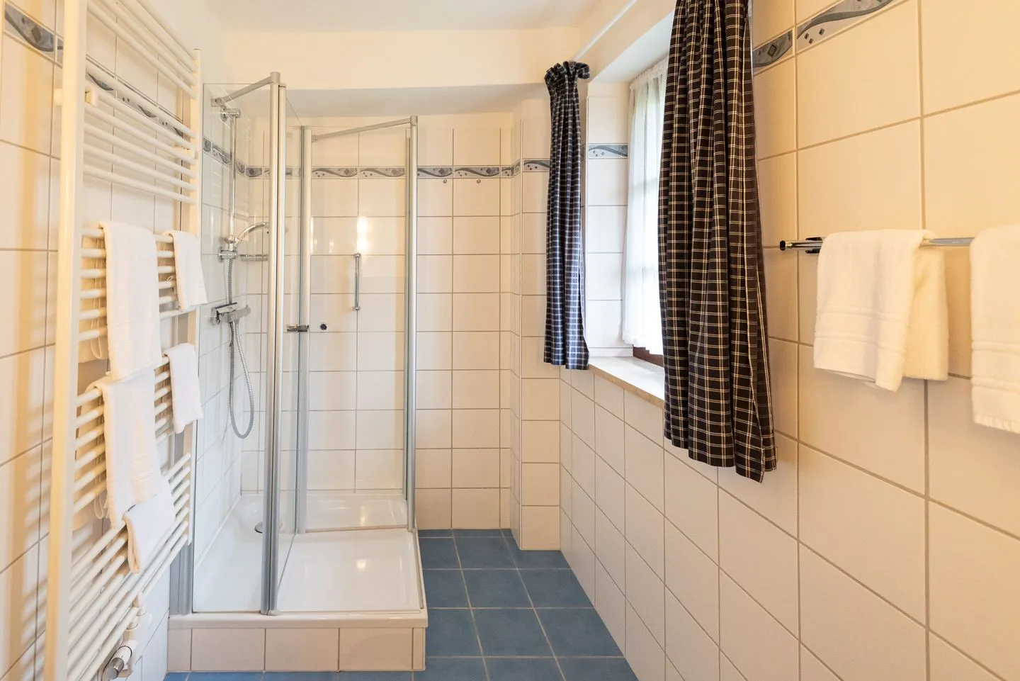 Haus Mittelstr. Whg. 2 EG rechts Westerland - Badezimmer