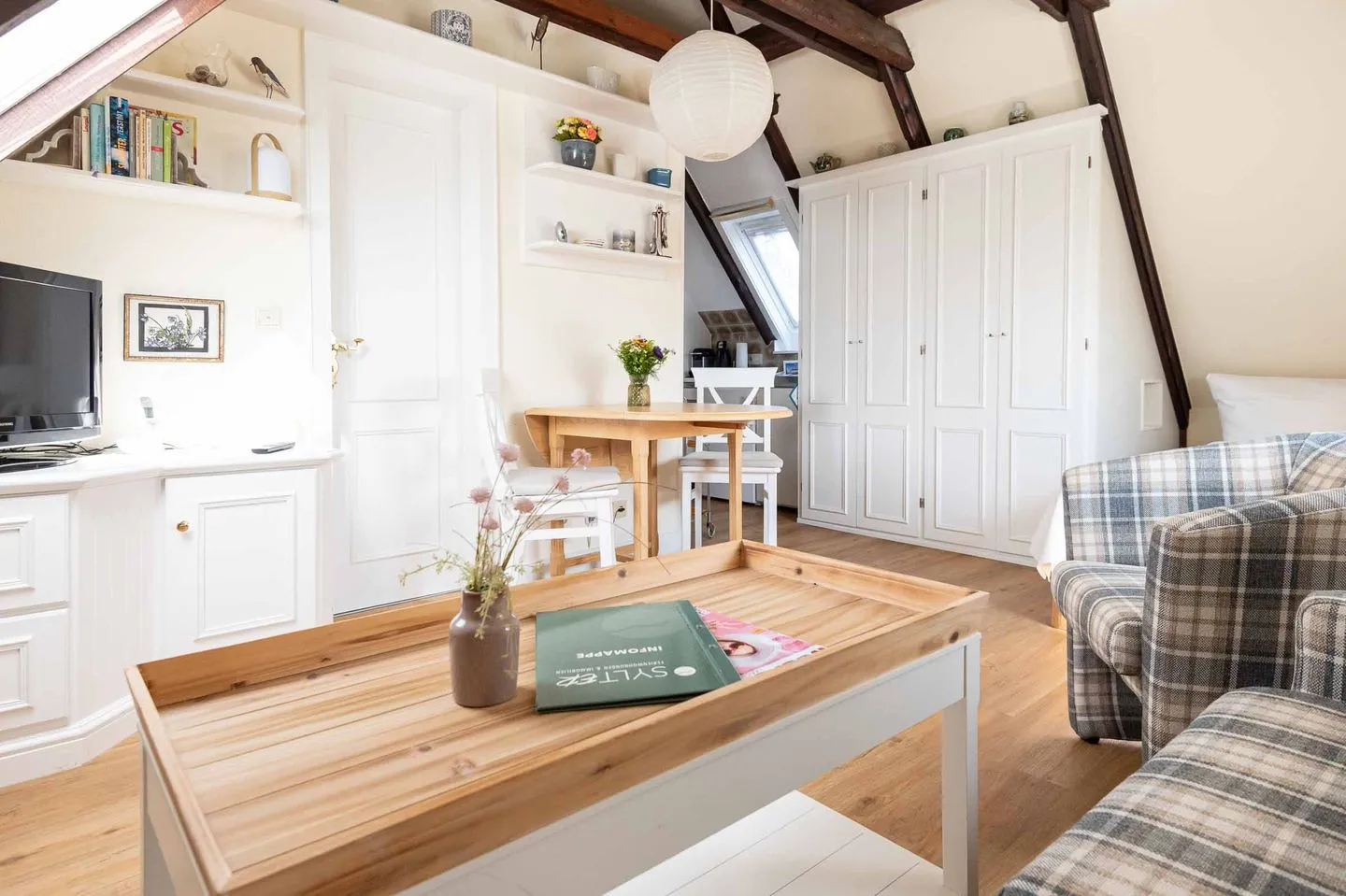 Sylter Wohlfühlnest, App. 2 Wenningstedt - Wohnzimmer
