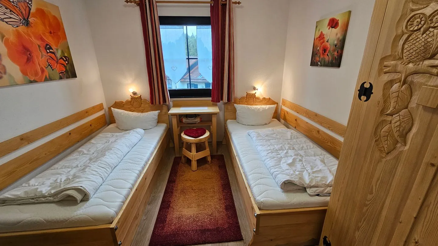 Feriendorf Hochbergle Haus 108 Lechbruck am See - Schlafzimmer