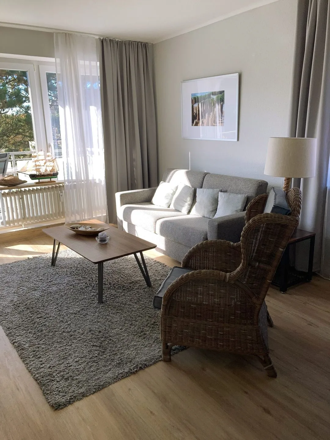 Ferienwohnung Tidenblick Wittdün auf Amrum - Wohnzimmer der Ferienwohnung Tidenblick in Wittdün auf Amrum