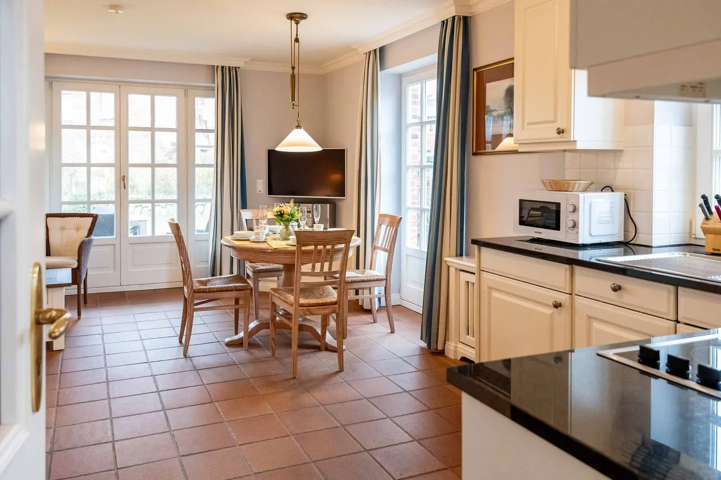 LH Isernhagenhof, App.1 Wenningstedt - Wohnzimmer