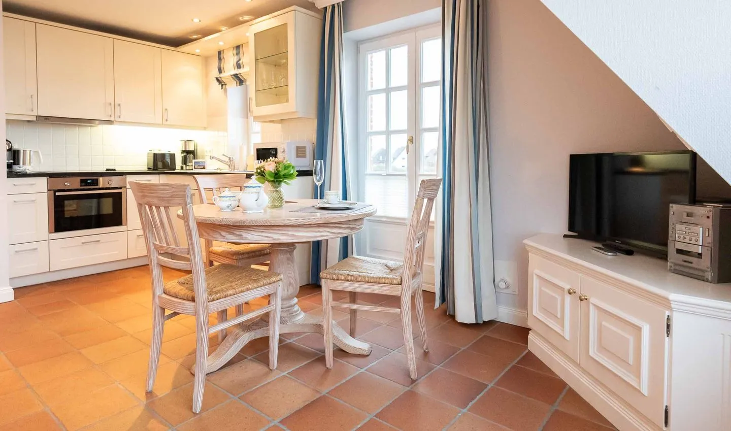 LH Isernhagenhof, App.3 Wenningstedt - Wohnzimmer