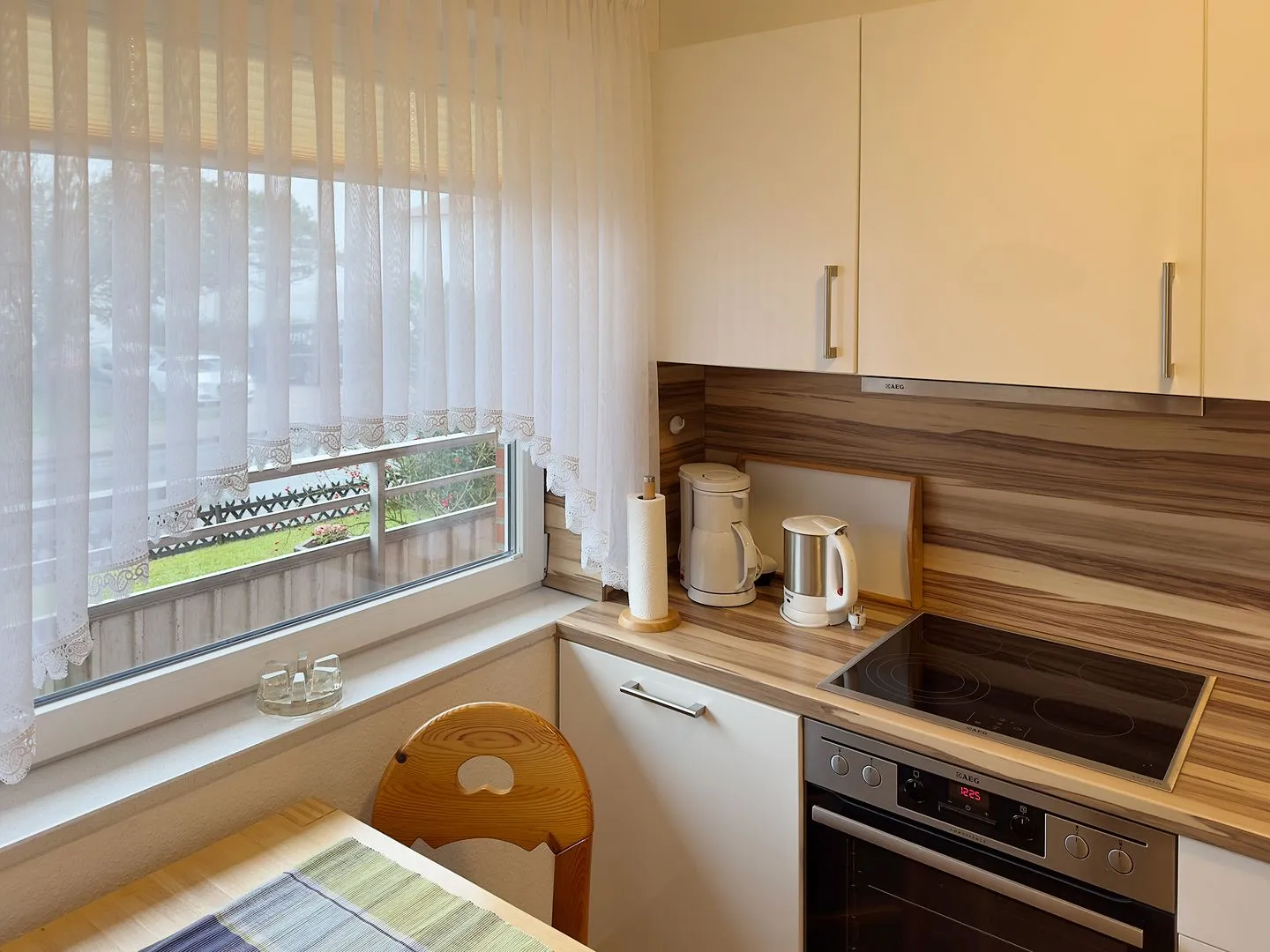 Haus Seeadler Ferienwohnung Meeresbrise Wittdün auf Amrum - Küche der Ferienwohnung Meeresbrise in Wittdün auf Amrum