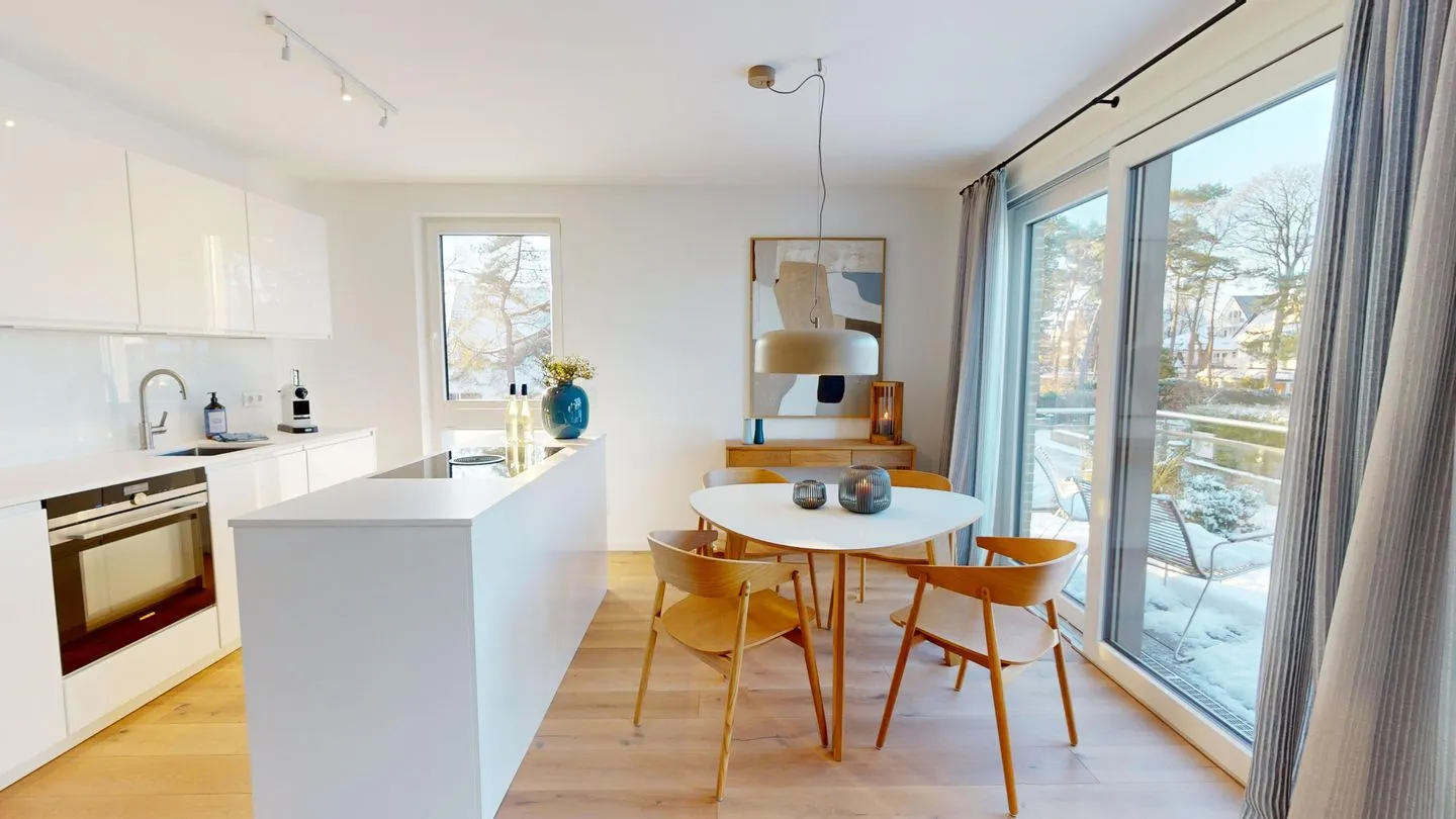 Strandglück - mit Balkon & Meerblick, direkt am Strand - Wohnzimmer