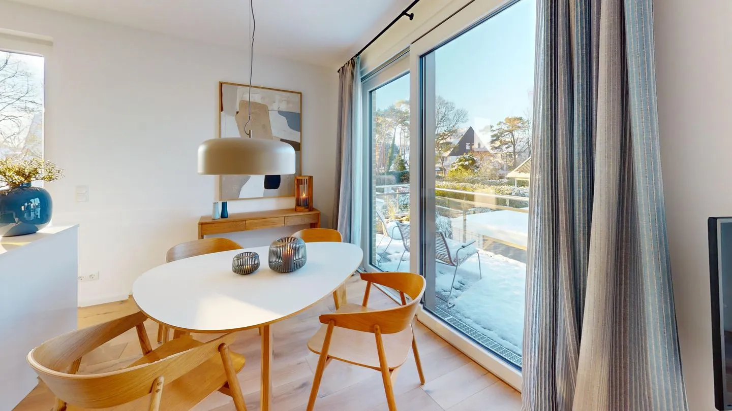 Strandglück - mit Balkon & Meerblick, direkt am Strand - Wohnzimmer