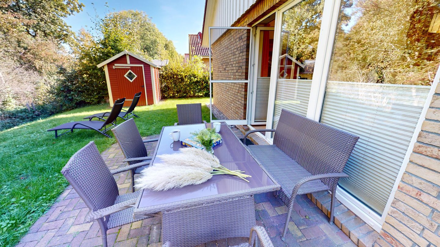 Strandnahes Ferienhaus für 4 Personen mit eingezäuntem Garten und Kamin