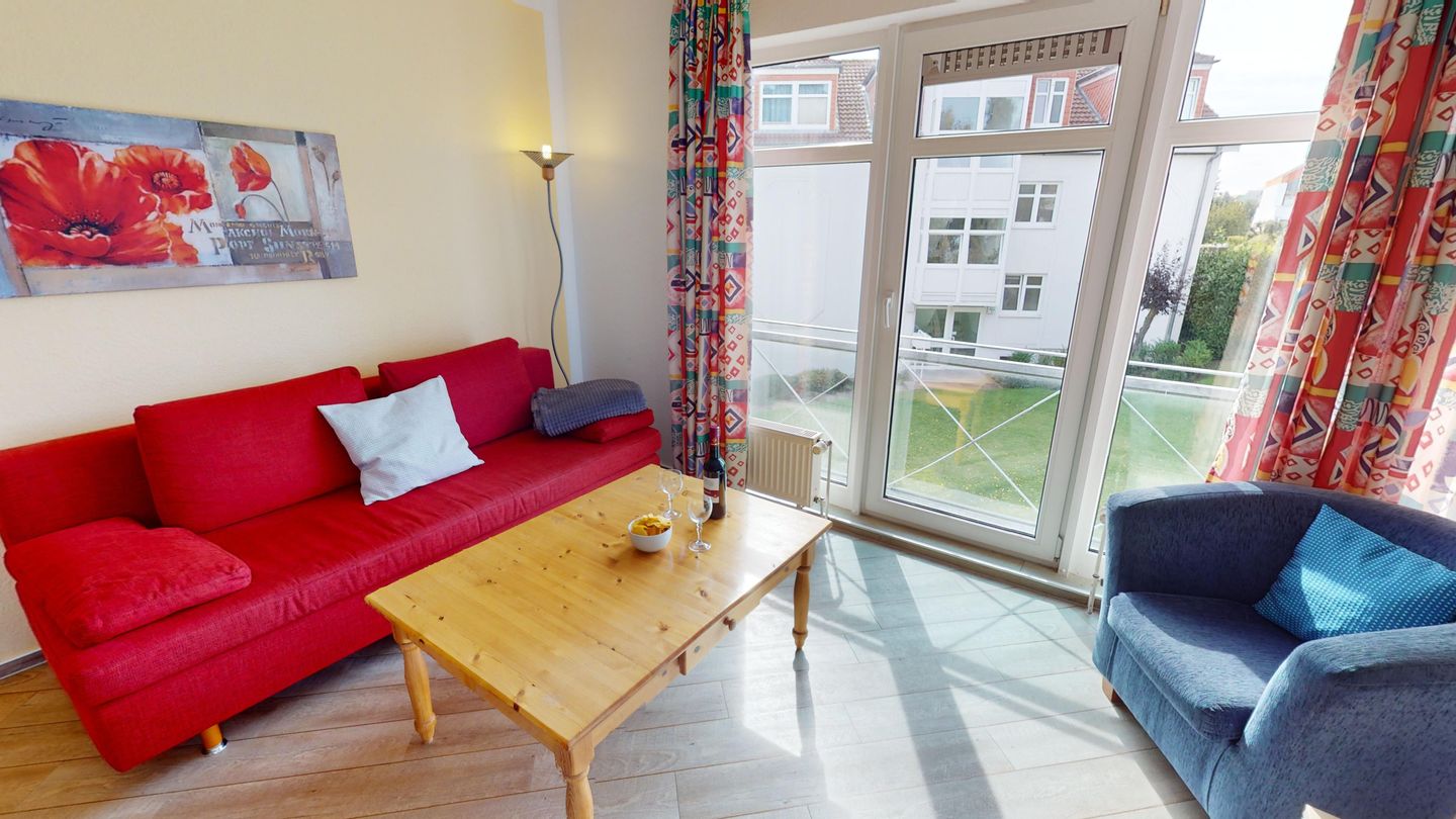 Ferienwohnung mit Balkon in ruhiger Lage für bis zu 4 Personen