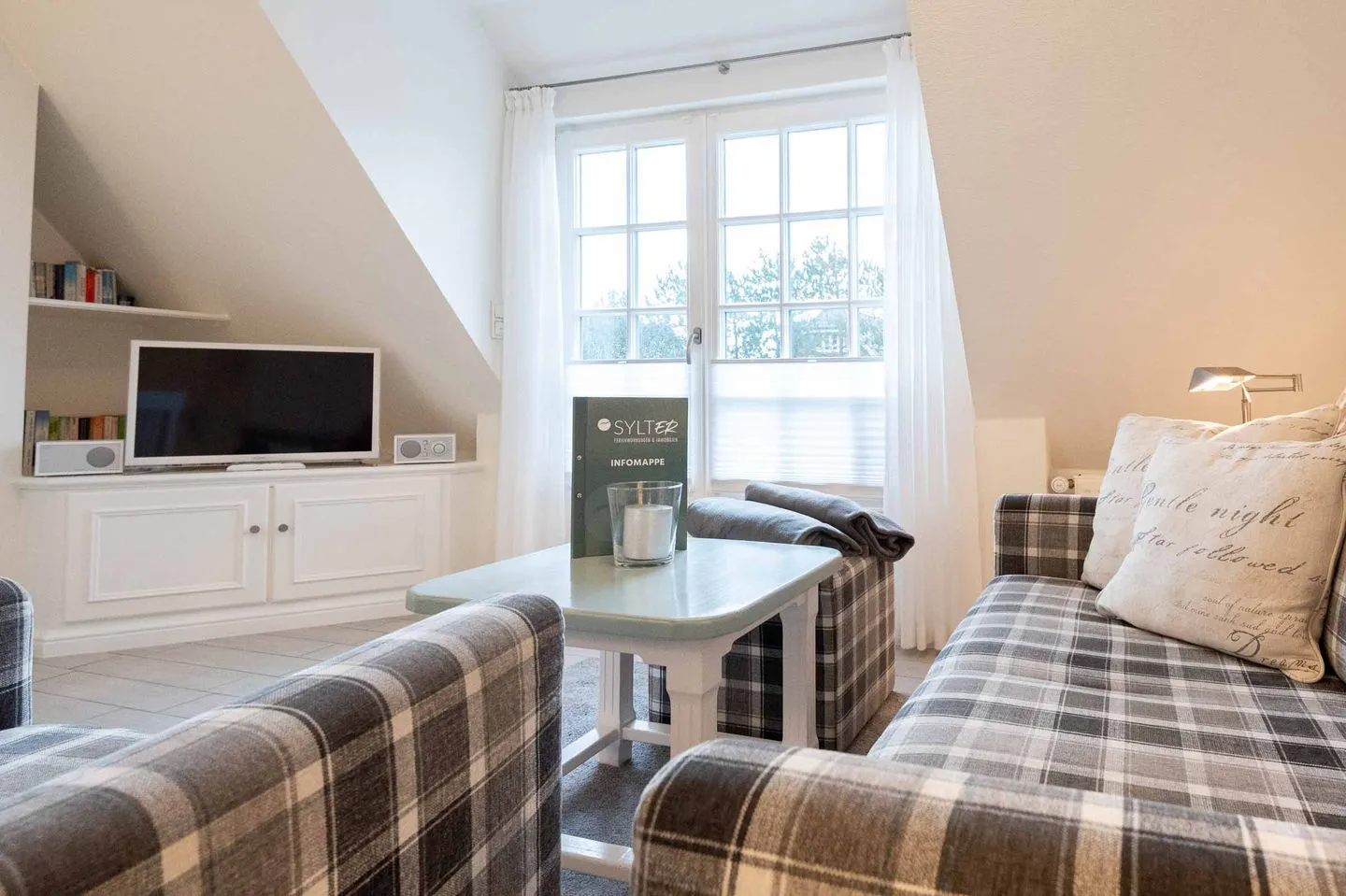 Haus Christiane, Wohnung 11 Wenningstedt - Wohnzimmer