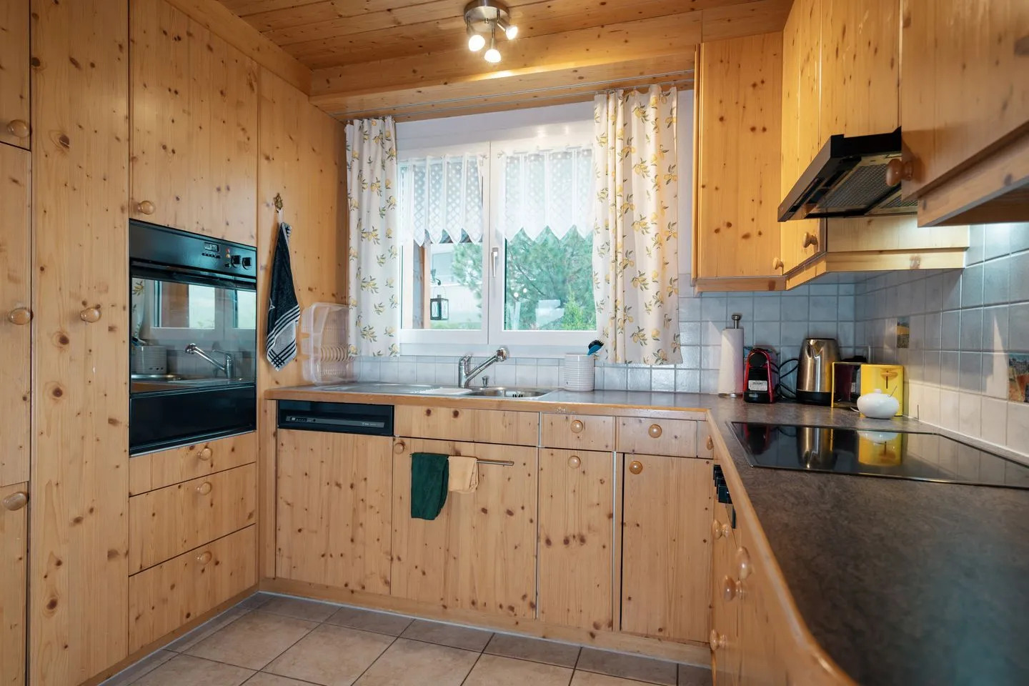 Ferienhaus Bergblick Arvenbüel - Charmante Küche