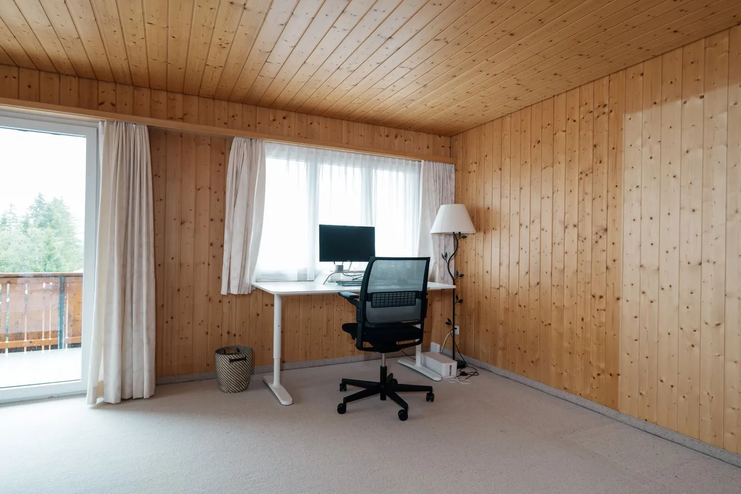 Ferienhaus Bergblick Arvenbüel - Bürotisch