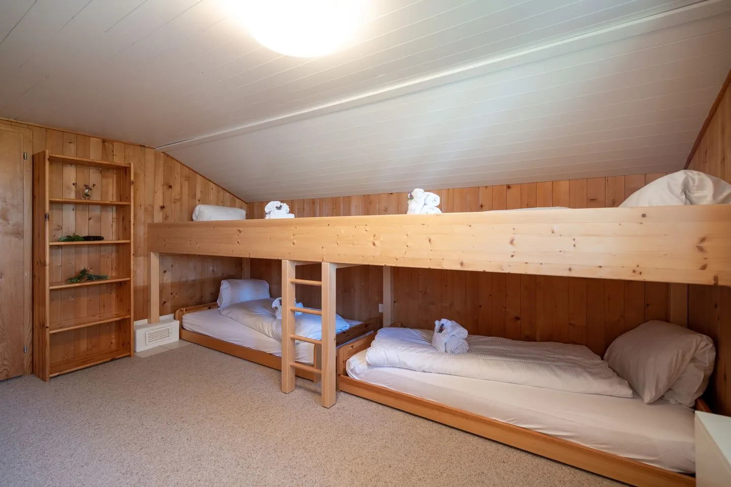 Chalet Sönderli Arvenbüel - Schlafzimmer mit zwei Etagenbetten
