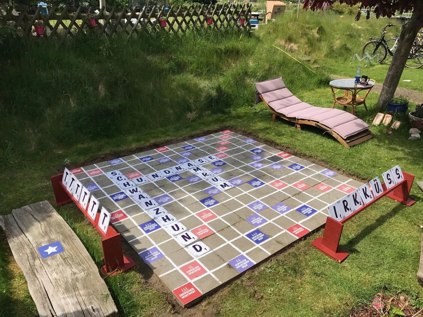 Hüs Sanskiin Ferienwohnung *Hopelfask* Süddorf auf Amrum - Spielanlage