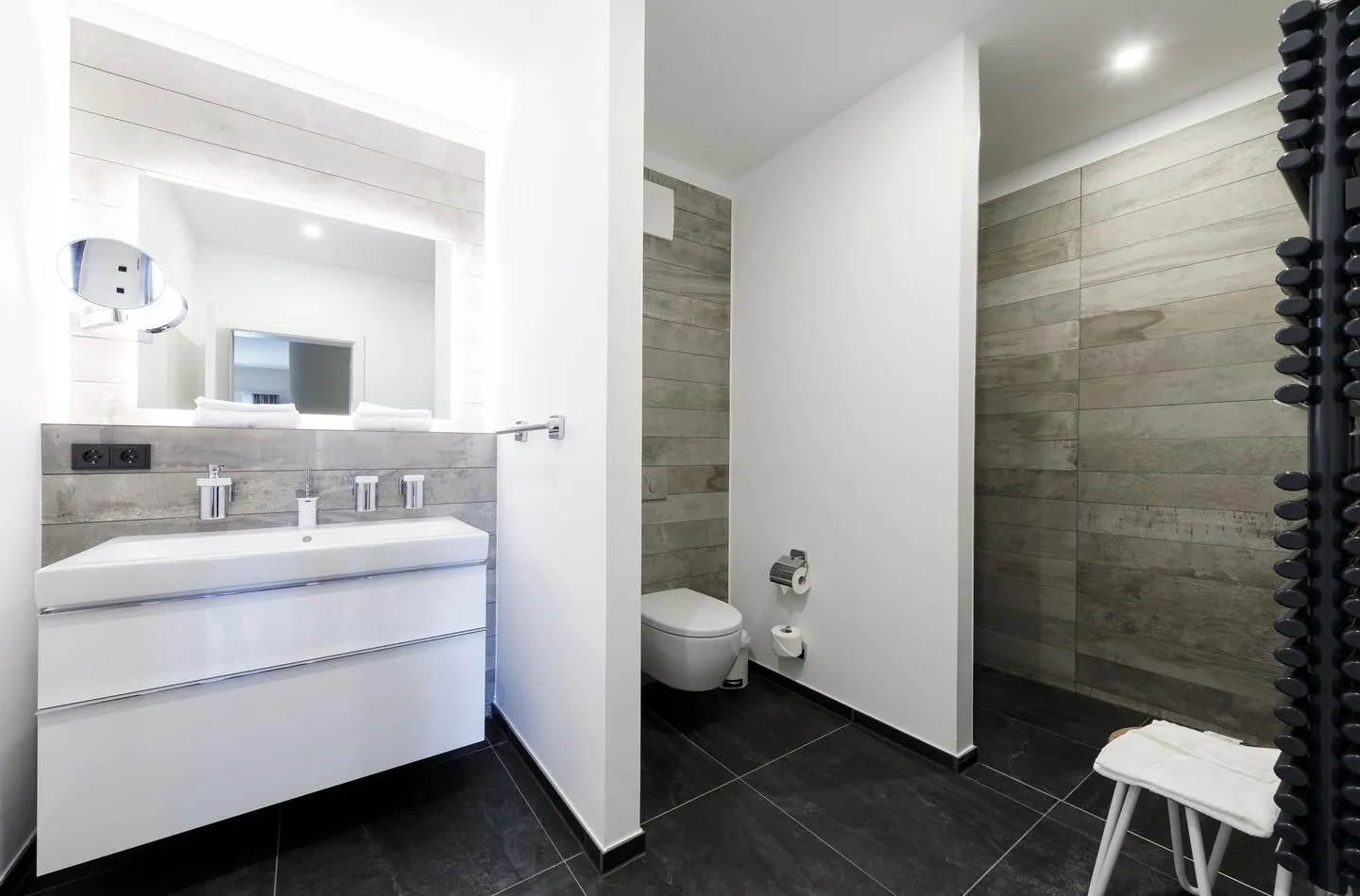 Magelan Suite Wustrow - Badezimmer