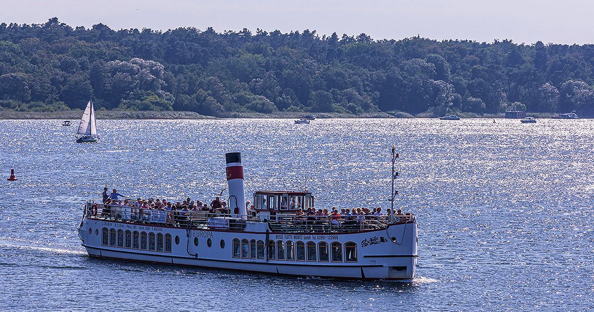 Dampfschiff Europa der Weißen Flotte Müritz