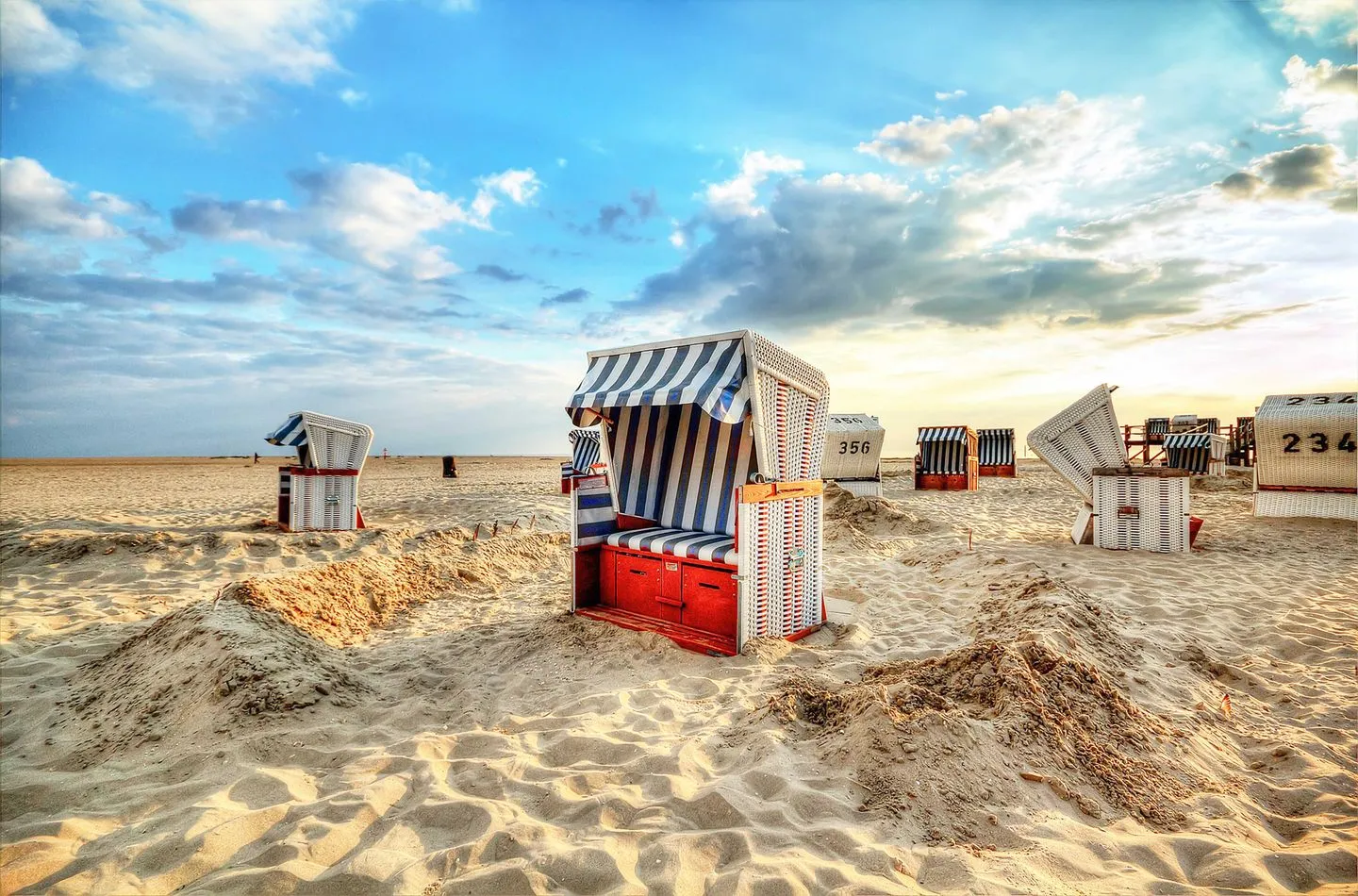  Kleine Strandburg Wustrow - Strand