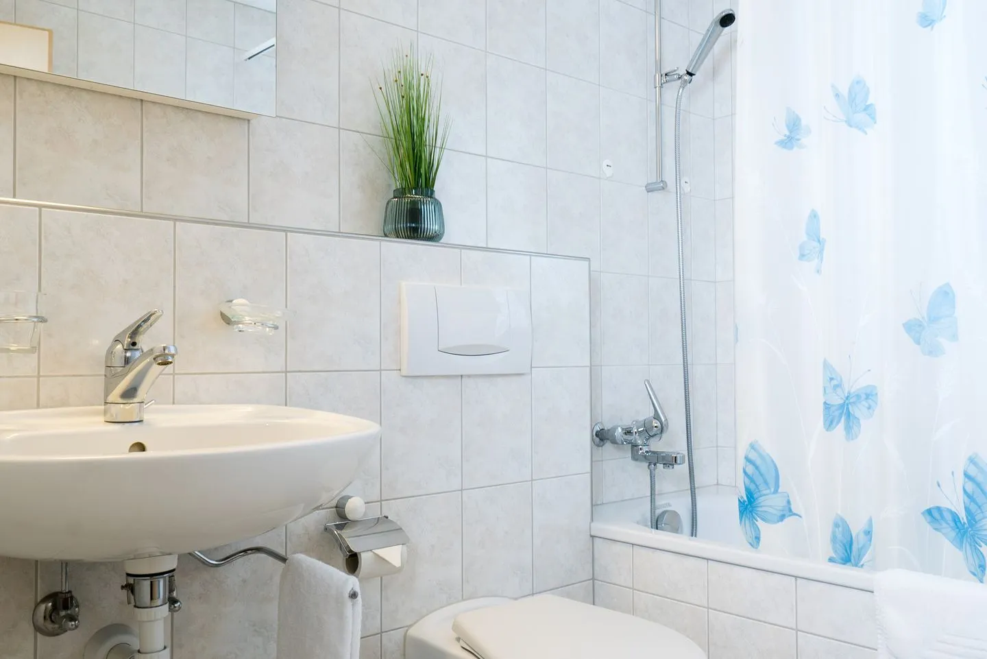 Apartment Grossgaden Amden - Bathroom with bathtub