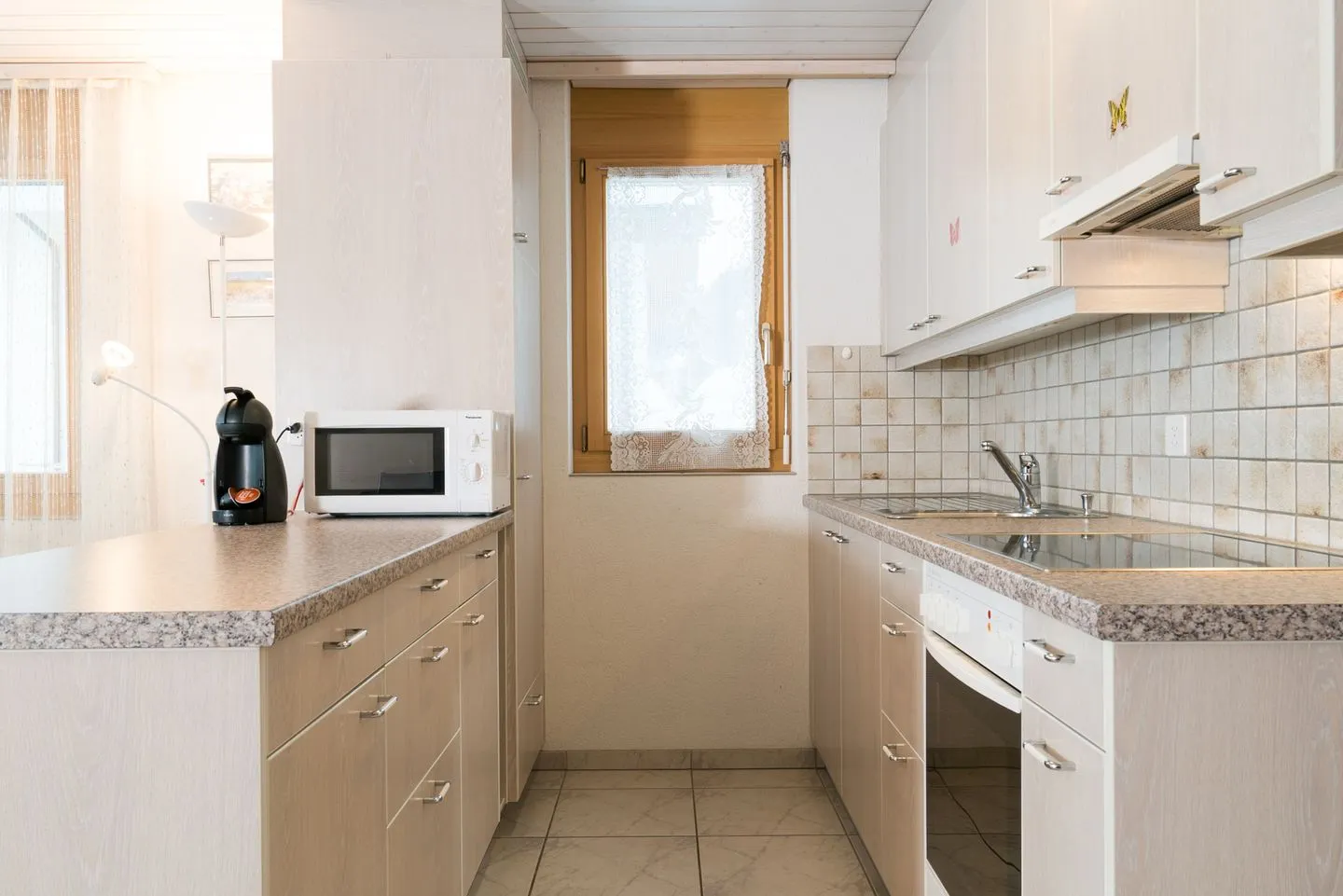Apartment Grossgaden Amden - Kitchen with microwave