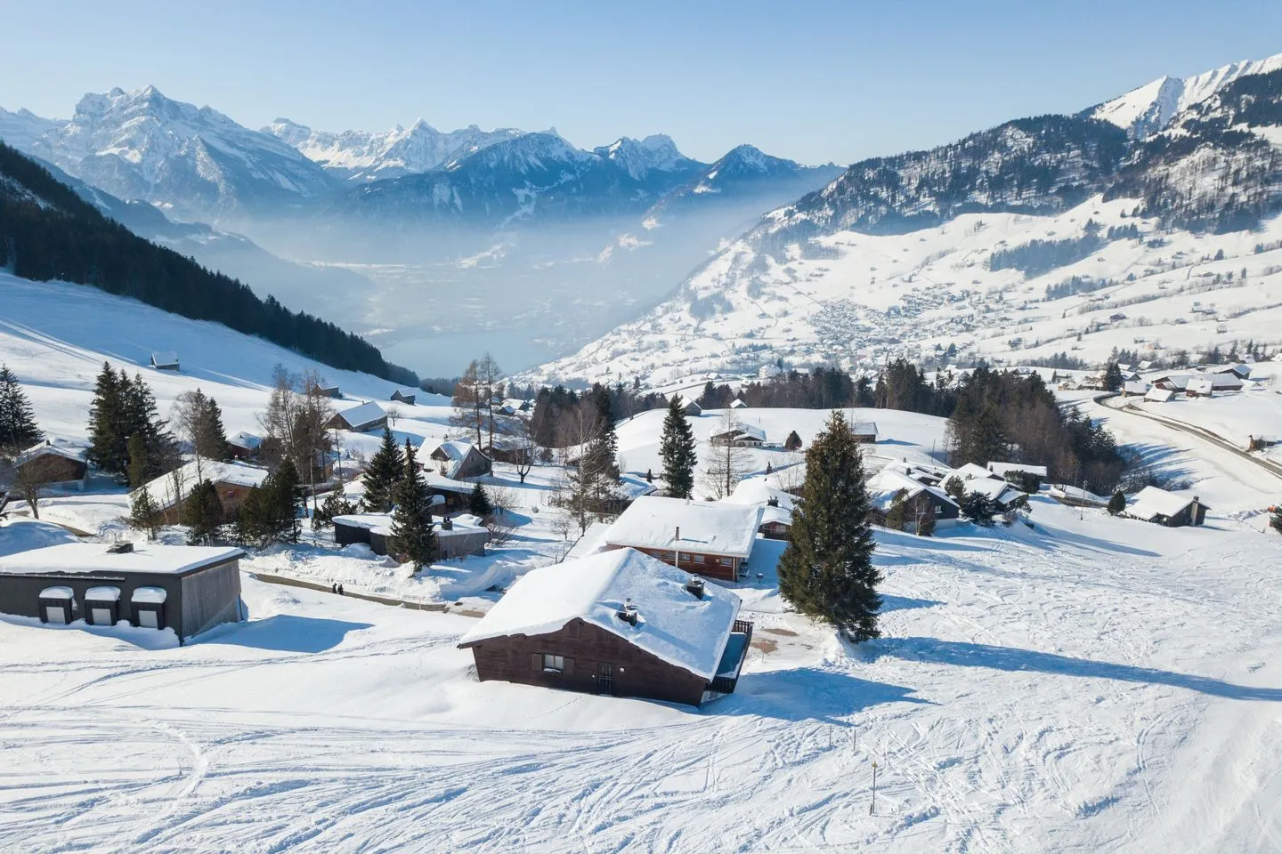 Chalet Theresia Arvenbüel - View of the mountains in winter