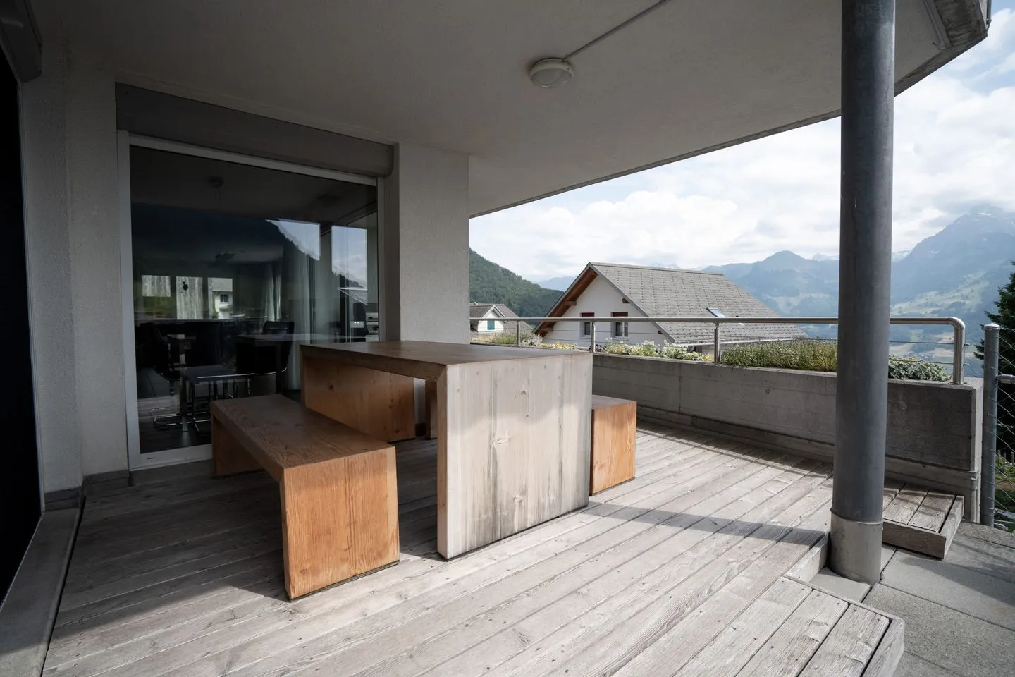 Haus Gmür - Zimmer im Erdgeschoss Amden - Terrace with dining table