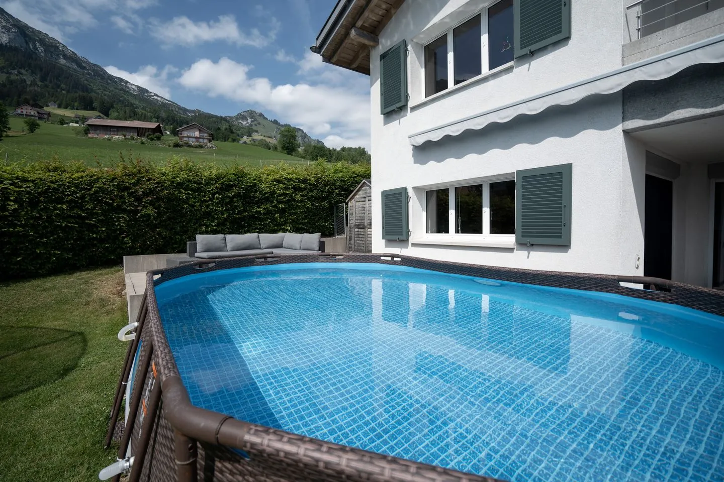 Haus Gmür - Zimmer im Erdgeschoss Amden - Garden with pool