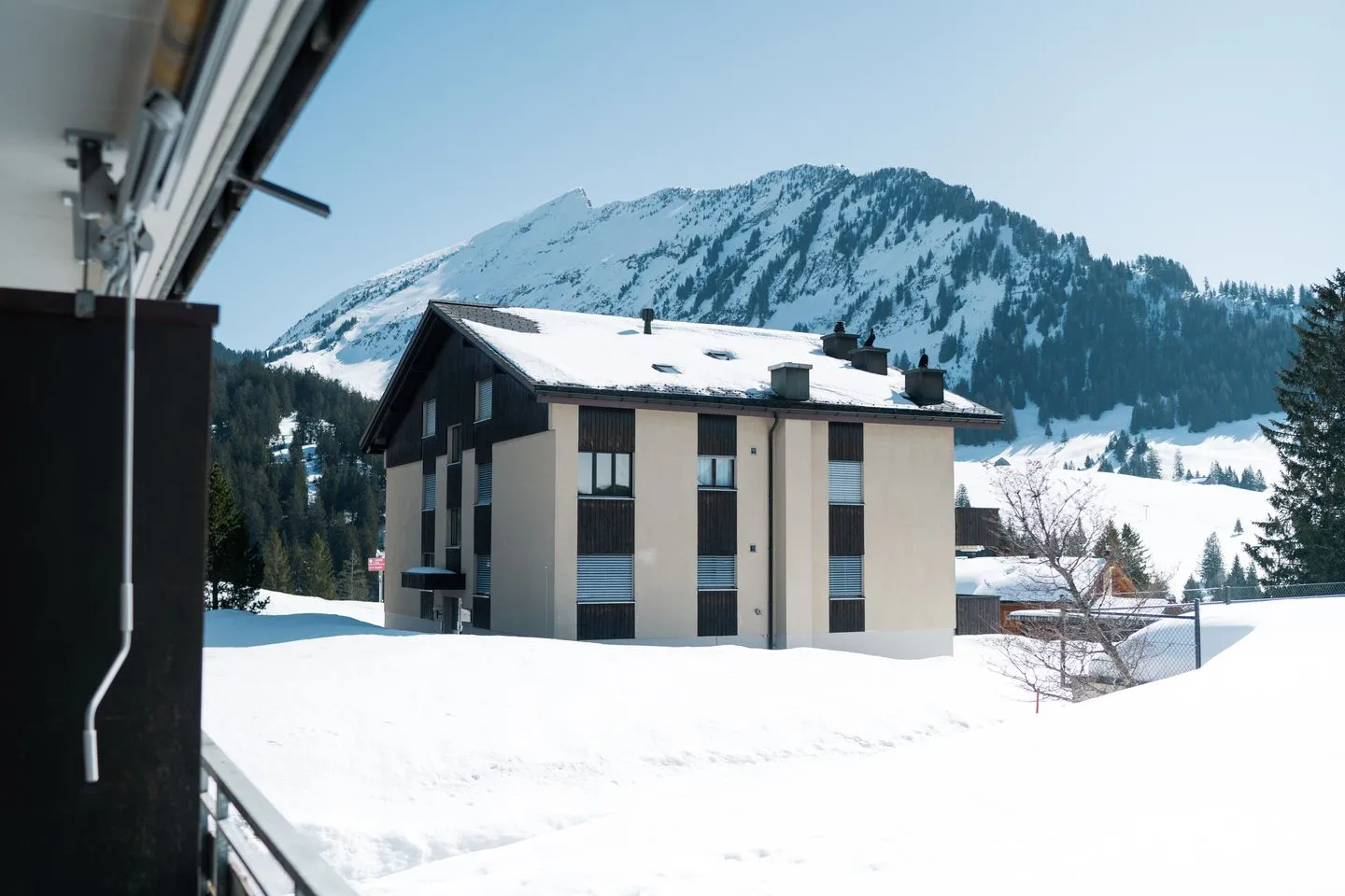 Apartment Bischofberger D20 Arvenbüel - View on Leistchamm Mountain